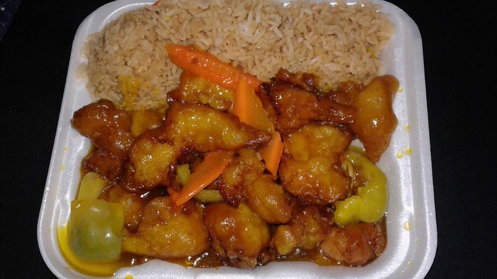 Kongs Express | restaurant | 903 S Zarzamora St, San Antonio, TX 78207, USA | 2104337727 OR +1 210-433-7727