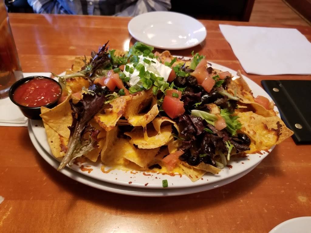 D. Rowes Restaurant & Bar | restaurant | 1005 Club Village Dr, Columbia, MO 65203, USA | 5734438004 OR +1 573-443-8004