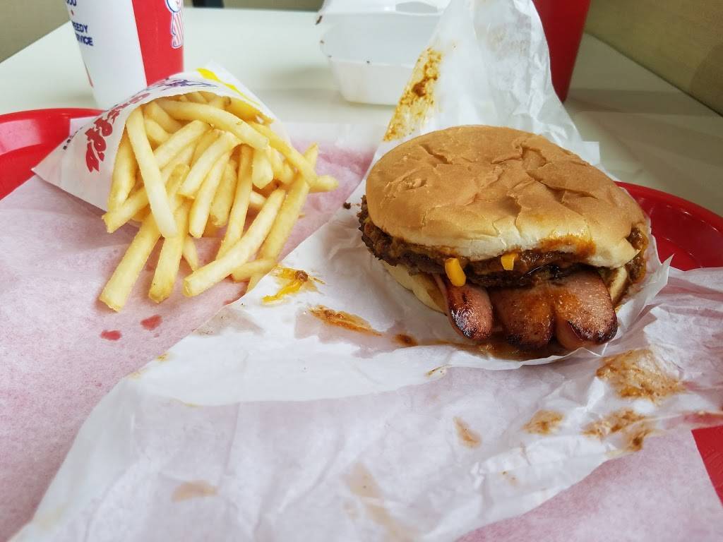 Griffs Hamburgers | restaurant | 718 E Irving Blvd, Irving, TX 75060, USA | 9725797651 OR +1 972-579-7651