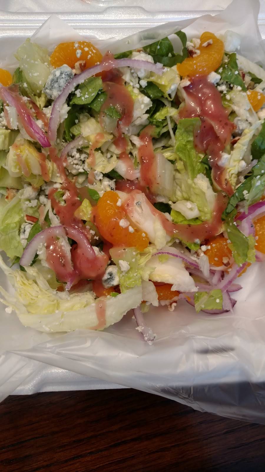 Red Pepper Deli | restaurant | 6401 Claymont Crse # 4, Crestwood, KY 40014, USA | 5022418280 OR +1 502-241-8280