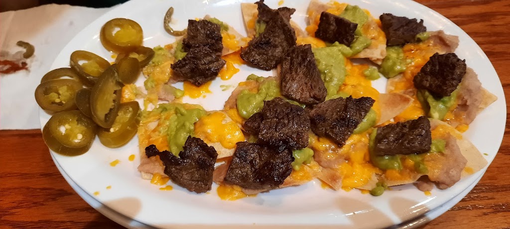 Dannys Restaurant | restaurant | 2406 Jacaman Rd, Laredo, TX 78041, USA | 9567176447 OR +1 956-717-6447