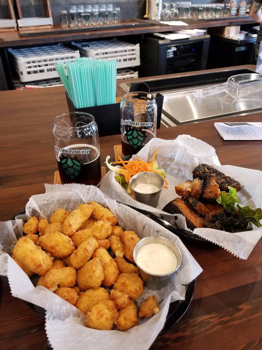 Union Corners Brewery | restaurant | 2438 Winnebago St, Madison, WI 53704, USA | 6087091406 OR +1 608-709-1406