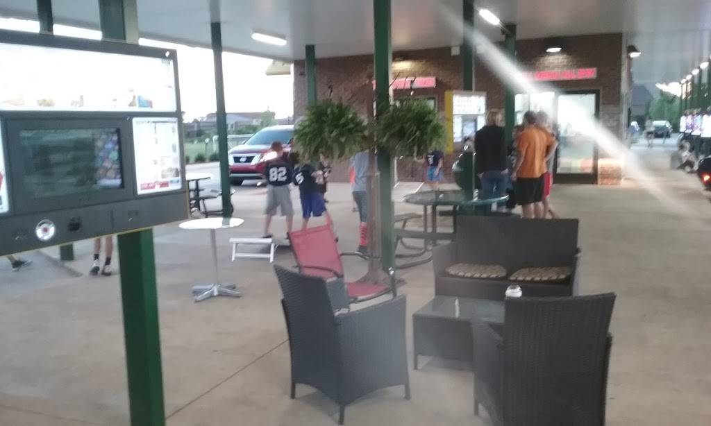 Sonic Drive-In | restaurant | 11396 County Line Rd, Madison, AL 35758, USA | 2567776639 OR +1 256-777-6639