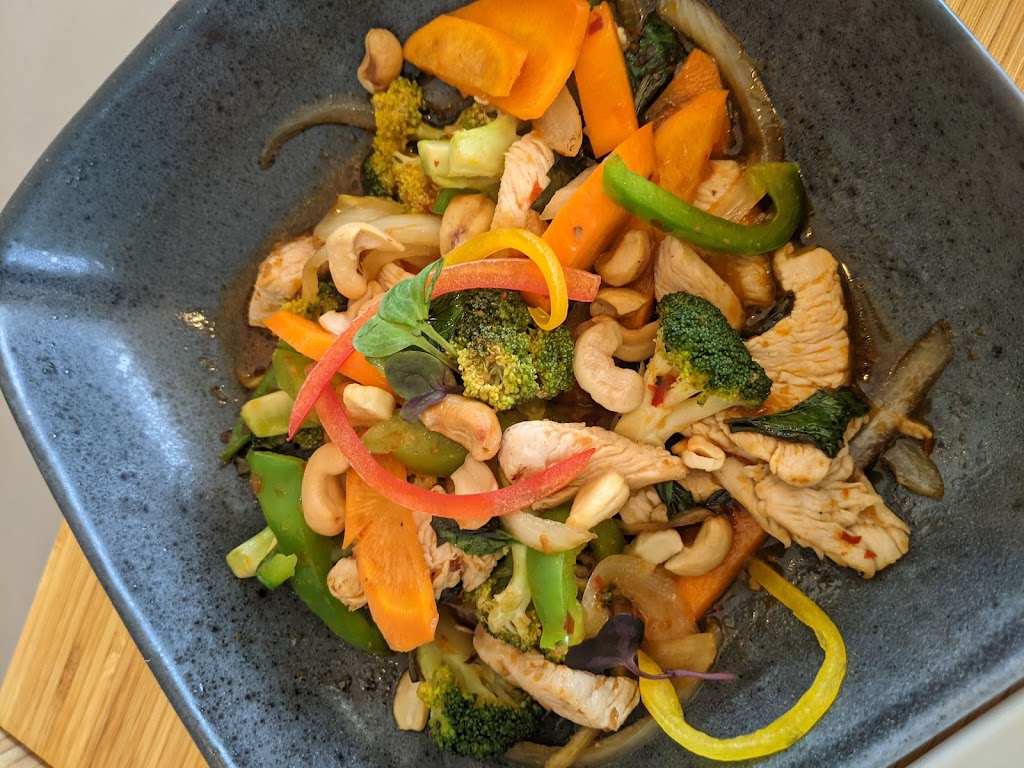 Zesty Thai | cafe | 12225 Voyager Pkwy STE #16, Colorado Springs, CO 80921, USA | 7194810855 OR +1 719-481-0855