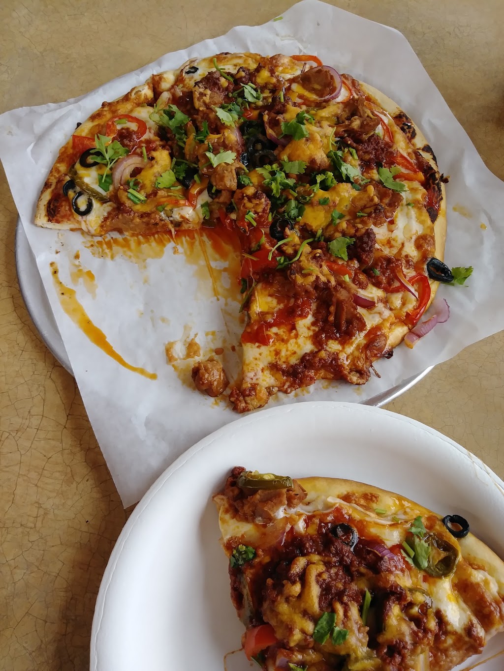 Harbor Pizza | restaurant | 65 Ave Alhambra, Half Moon Bay, CA 94019, USA | 6507263501 OR +1 650-726-3501