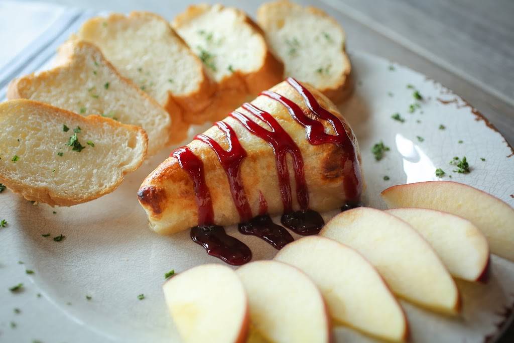 Revolution Golf and Grille | restaurant | 1430 High St suite 706, Williamsburg, VA 23185, USA | 7576454711 OR +1 757-645-4711