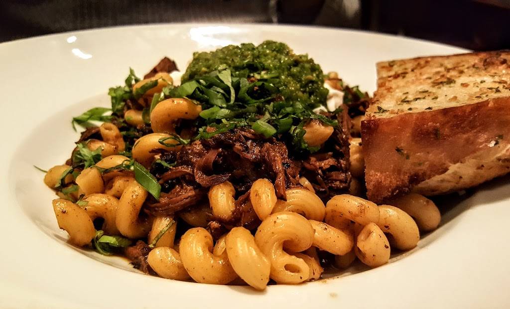 Paesanos | restaurant | 8519 Bond Rd #101, Elk Grove, CA 95624, USA | 9166908646 OR +1 916-690-8646