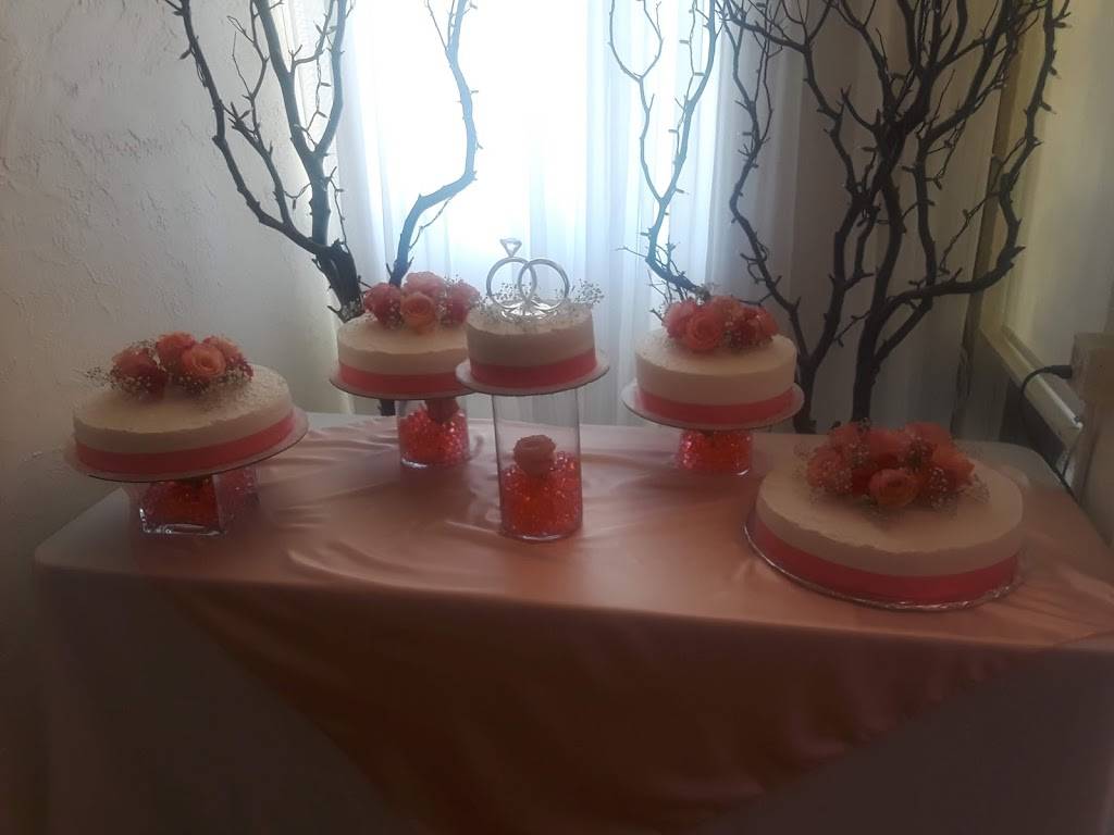 El Tapatio | restaurant | 3700 Warner Ave, Santa Ana, CA 92704, USA | 7144442540 OR +1 714-444-2540