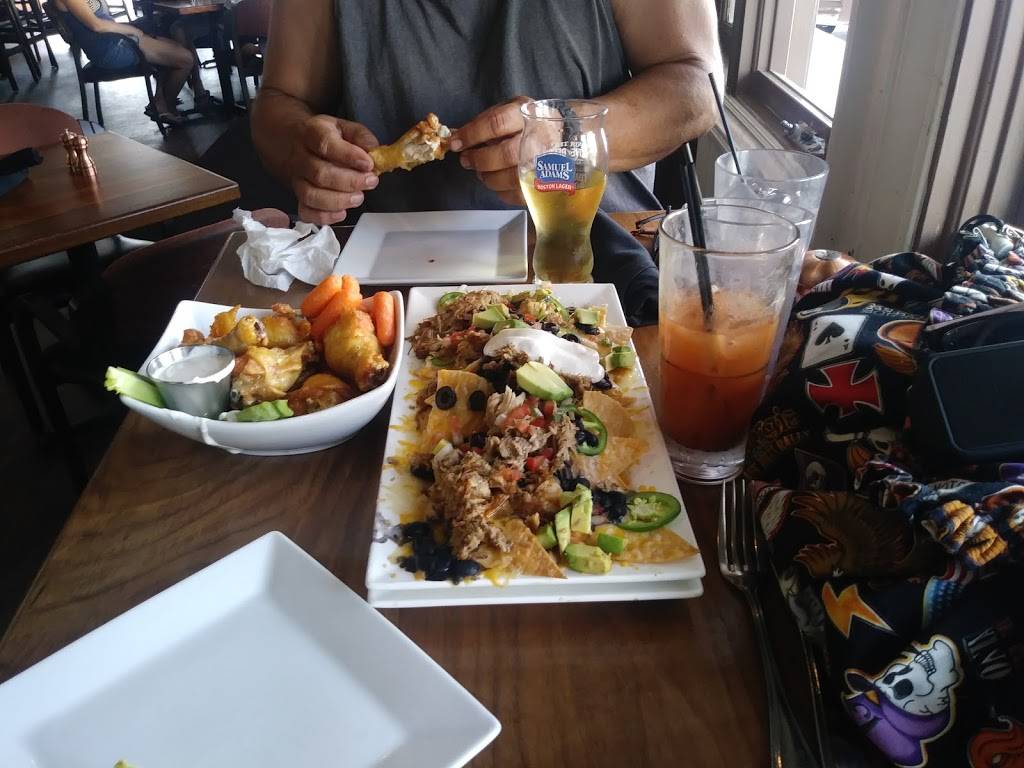 The Village Inn | night club | 127 Marine Ave, Newport Beach, CA 92662, USA | 9496758300 OR +1 949-675-8300