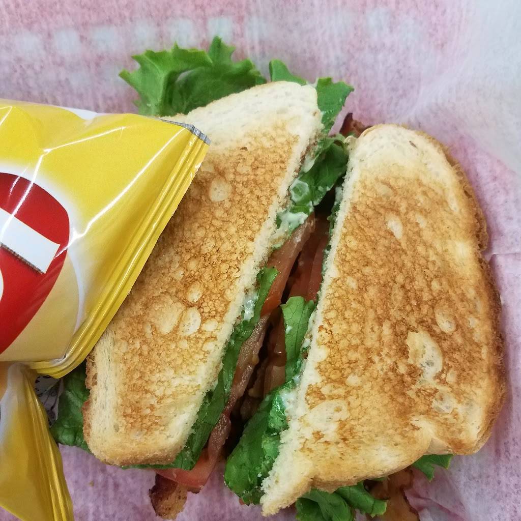 Suttons Drug Store | restaurant | 159 E Franklin St, Chapel Hill, NC 27514, USA | 9199425161 OR +1 919-942-5161