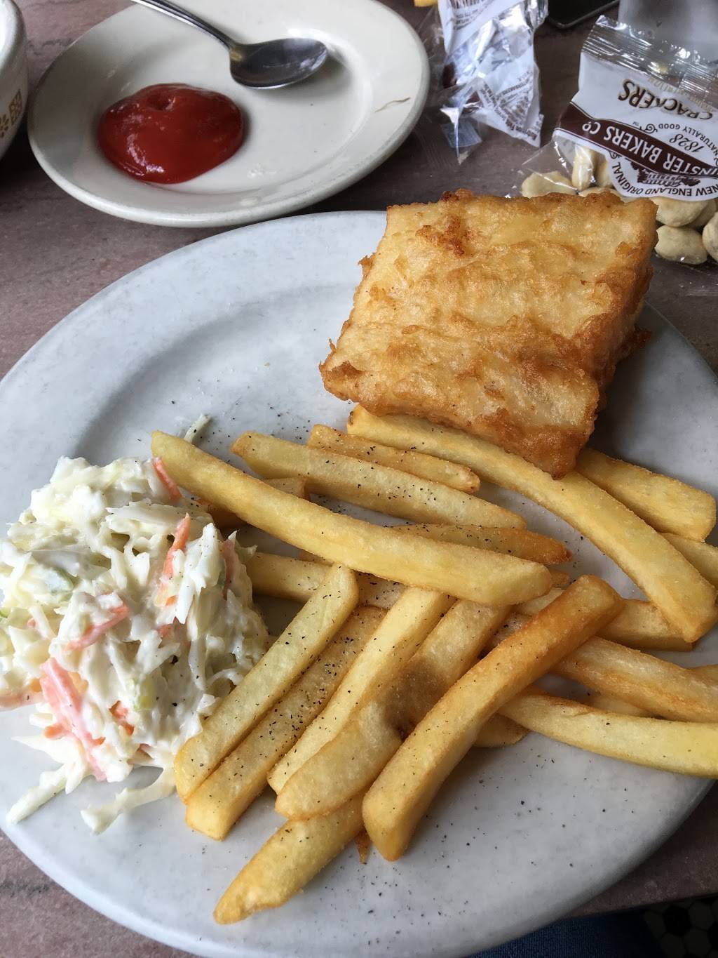 Pegs Diner | restaurant | 87 Church St, Whitinsville, MA 01588, USA | 5082340170 OR +1 508-234-0170