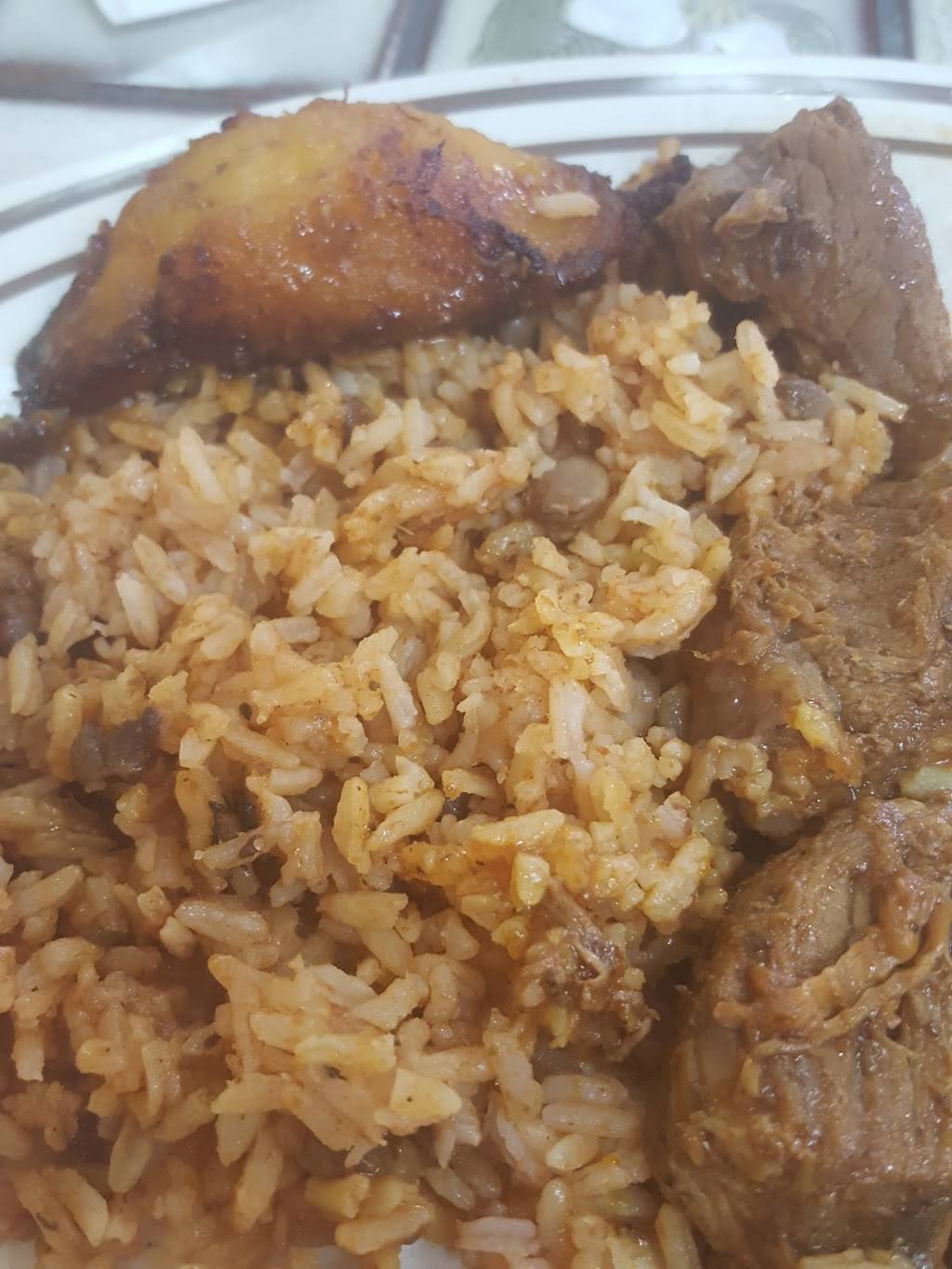 La Tambora Restaurant | restaurant | 205 Broadway # 5, Lawrence, MA 01840, USA | 9786898553 OR +1 978-689-8553