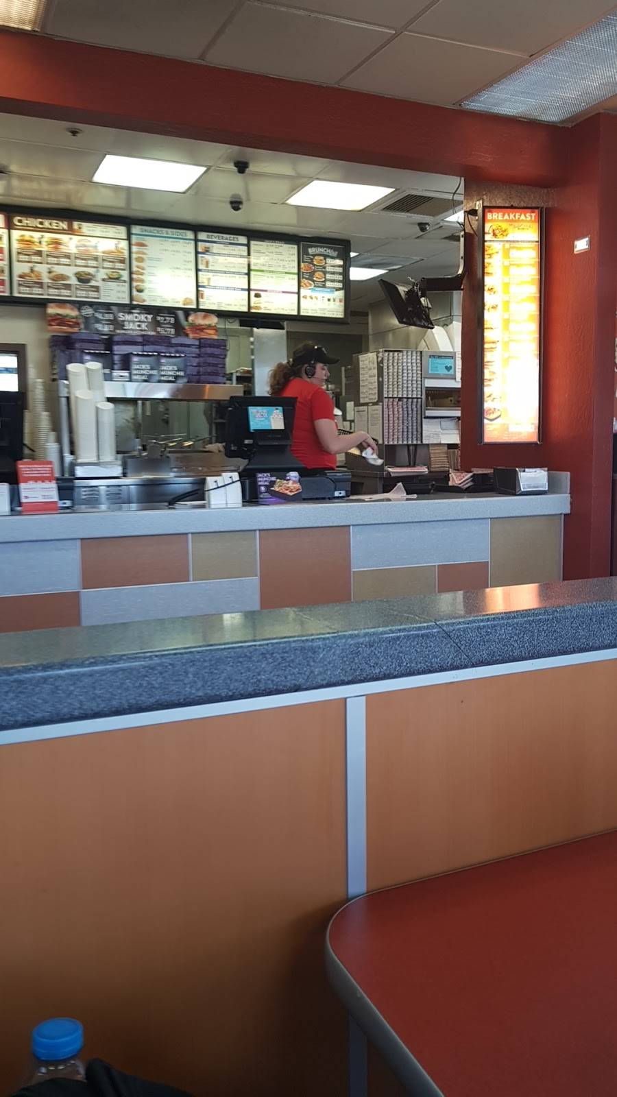 Jack in the Box | restaurant | 2185 Main St, Oakley, CA 94561, USA | 9256255931 OR +1 925-625-5931