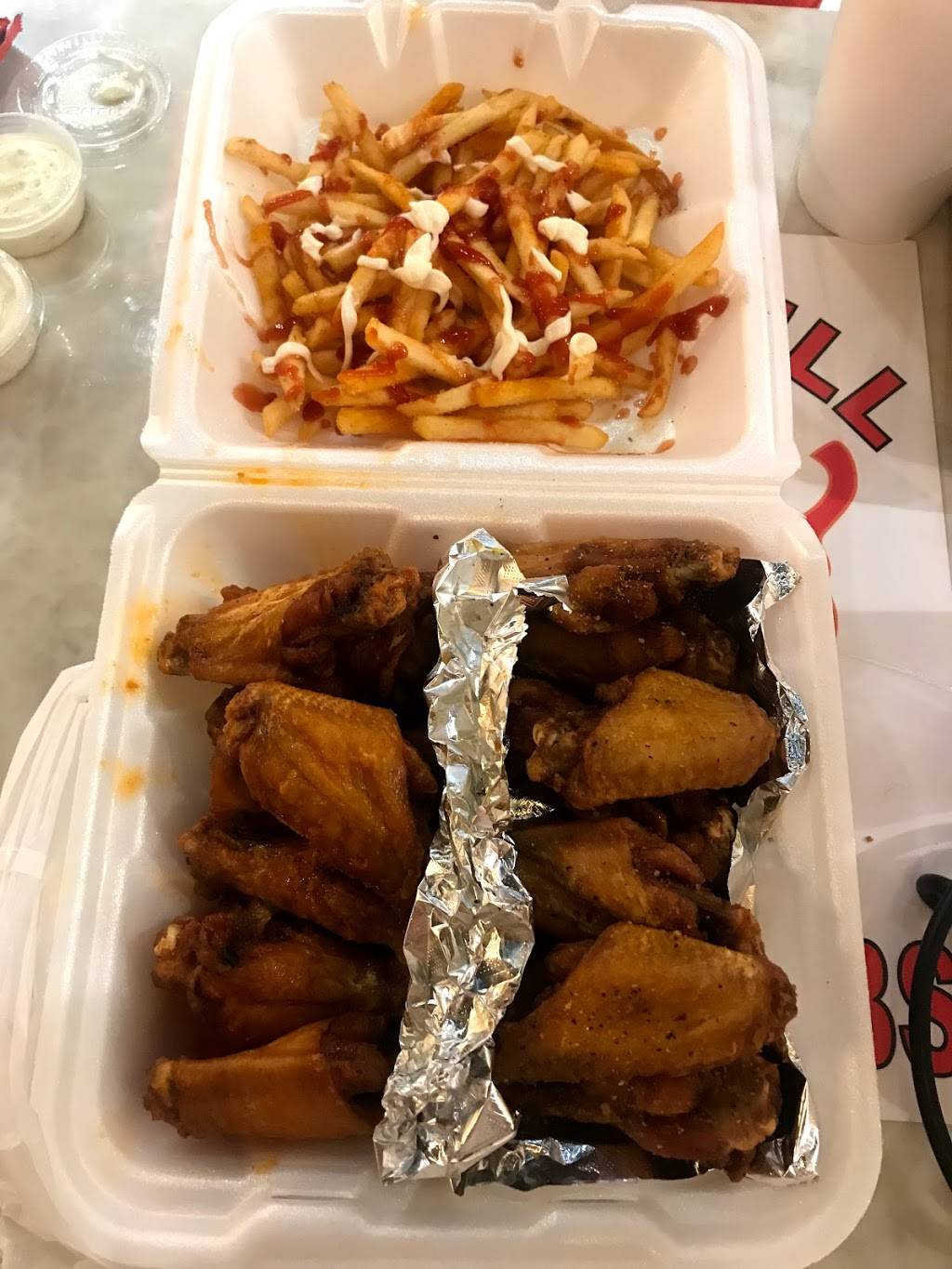 Chex Grill & Wings | restaurant | 3128 The Plaza, Charlotte, NC 28205, USA | 9808196532 OR +1 980-819-6532