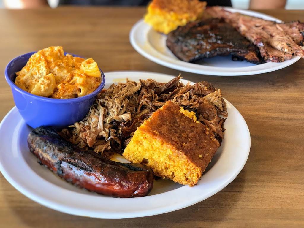 Baby Blues BBQ - Echo Park | restaurant | 1901 Sunset Blvd, Los Angeles, CA 90026, USA | 2135294062 OR +1 213-529-4062