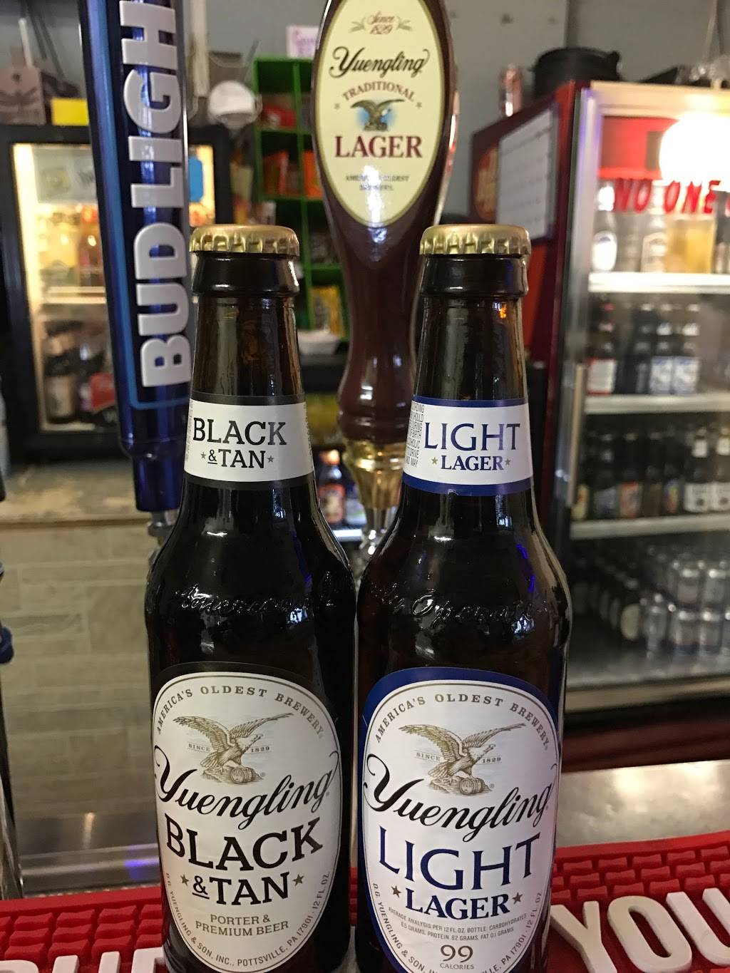 Steves Place Tap Pub & Billiards | night club | 2510 W 3rd St, Bloomington, IN 47404, USA | 8122878152 OR +1 812-287-8152