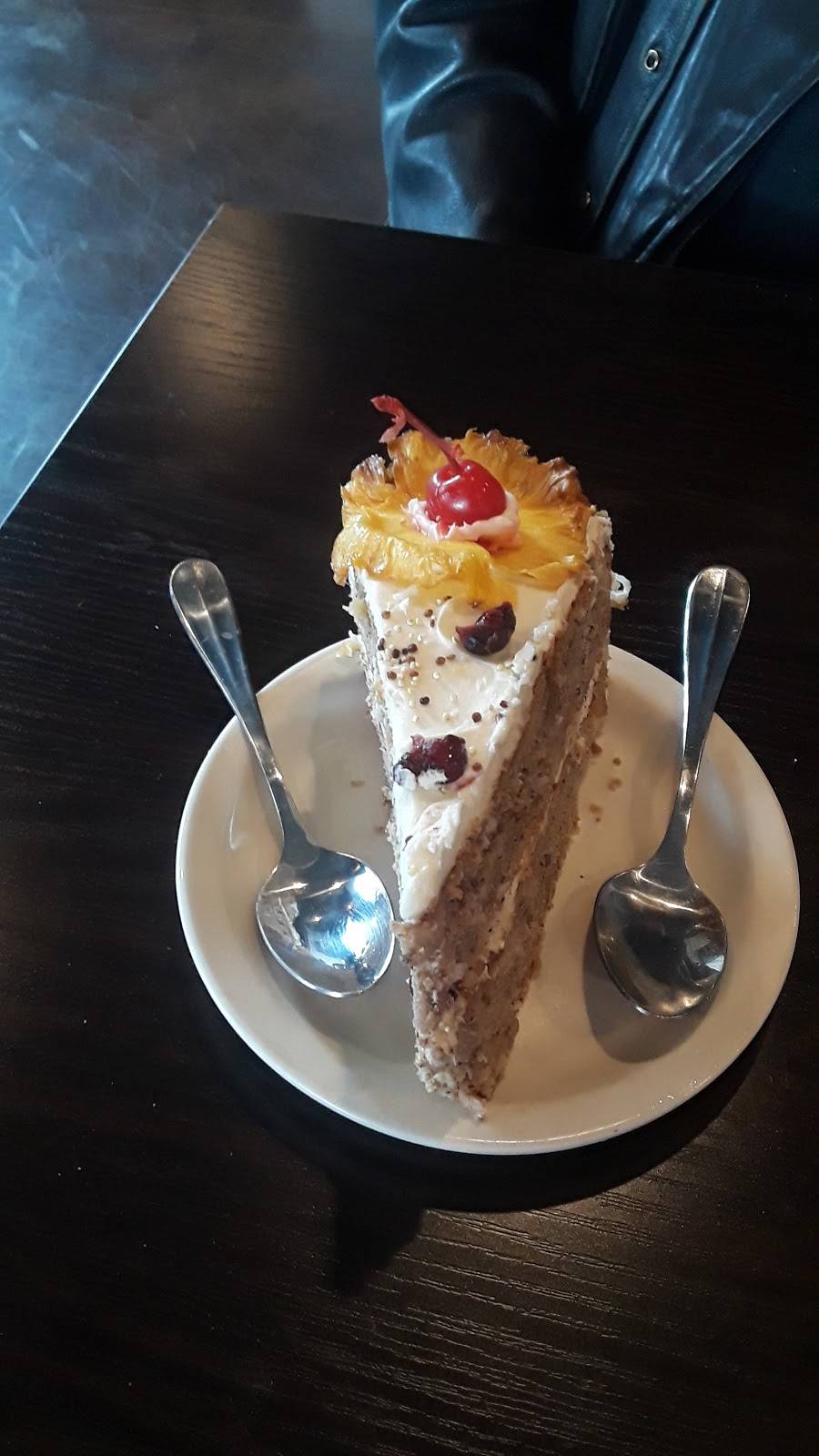 Sweet Carolines | restaurant | 100 N 7th St, Owensville, MO 65066, USA | 5734377774 OR +1 573-437-7774