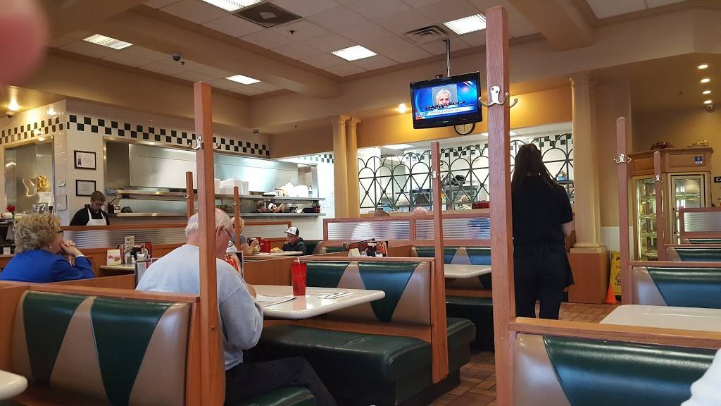 Leos Coney Island | restaurant | Genoa Township, 4380 Grand River Ave, Howell, MI 48843, USA | 5175489480 OR +1 517-548-9480