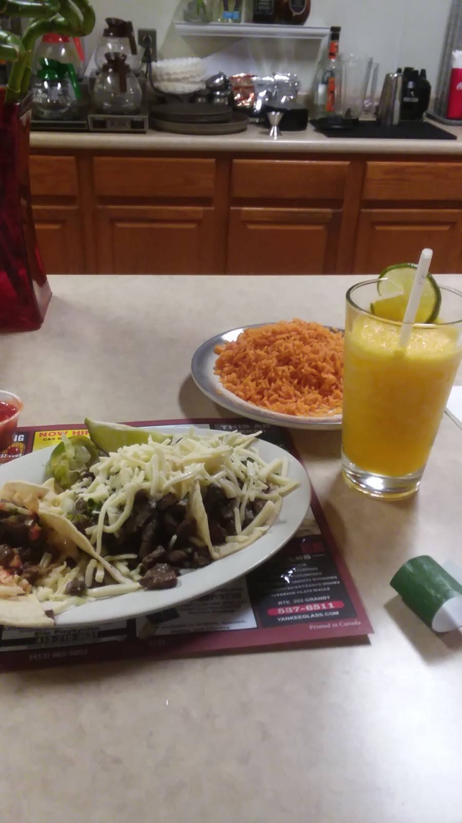 El Guanaco | restaurant | 50 Lamb St, South Hadley, MA 01075, USA | 4135365598 OR +1 413-536-5598