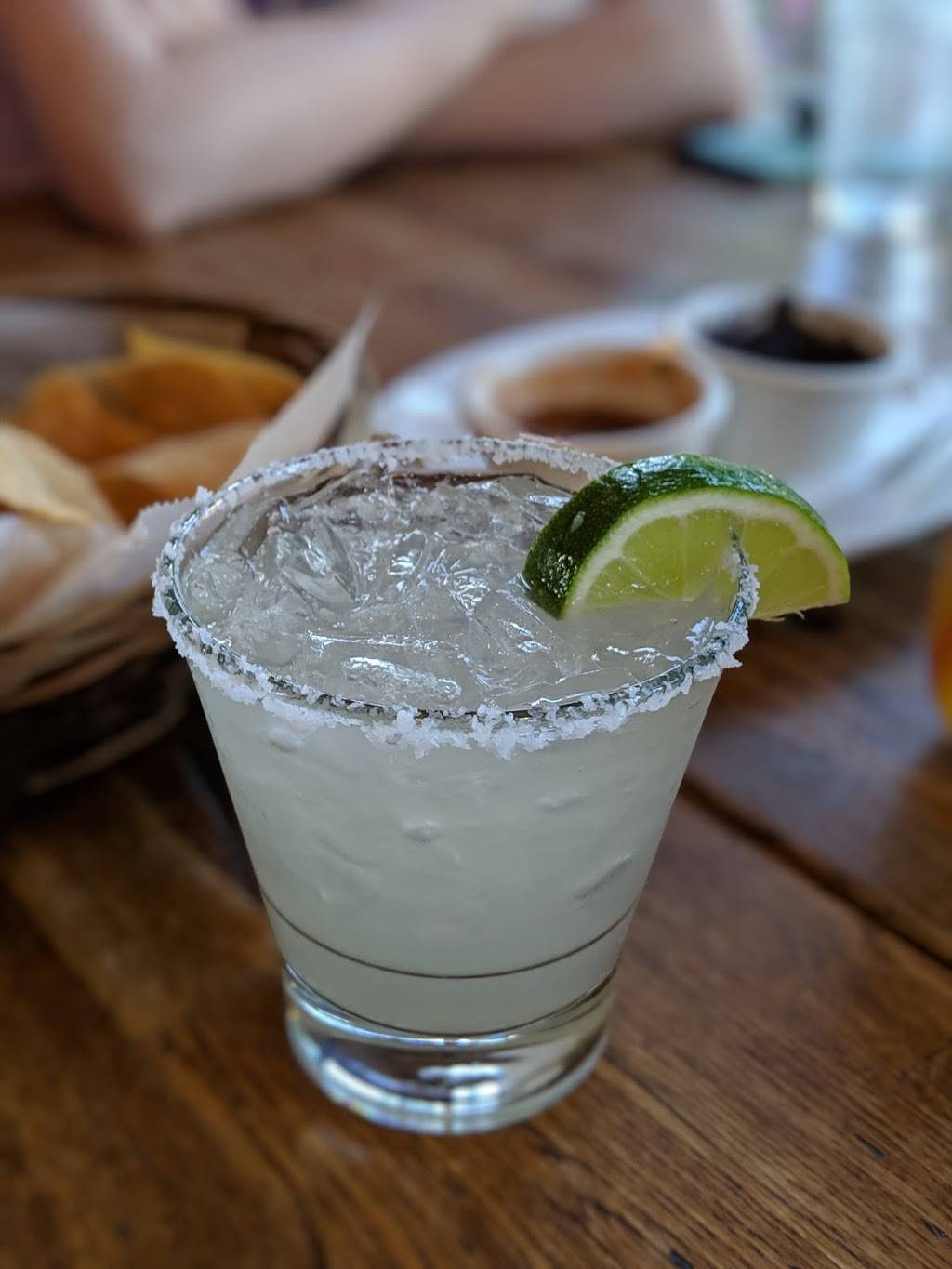 El Toro Bravo | restaurant | 231 D St, Davis, CA 95616, USA | 5307502500 OR +1 530-750-2500