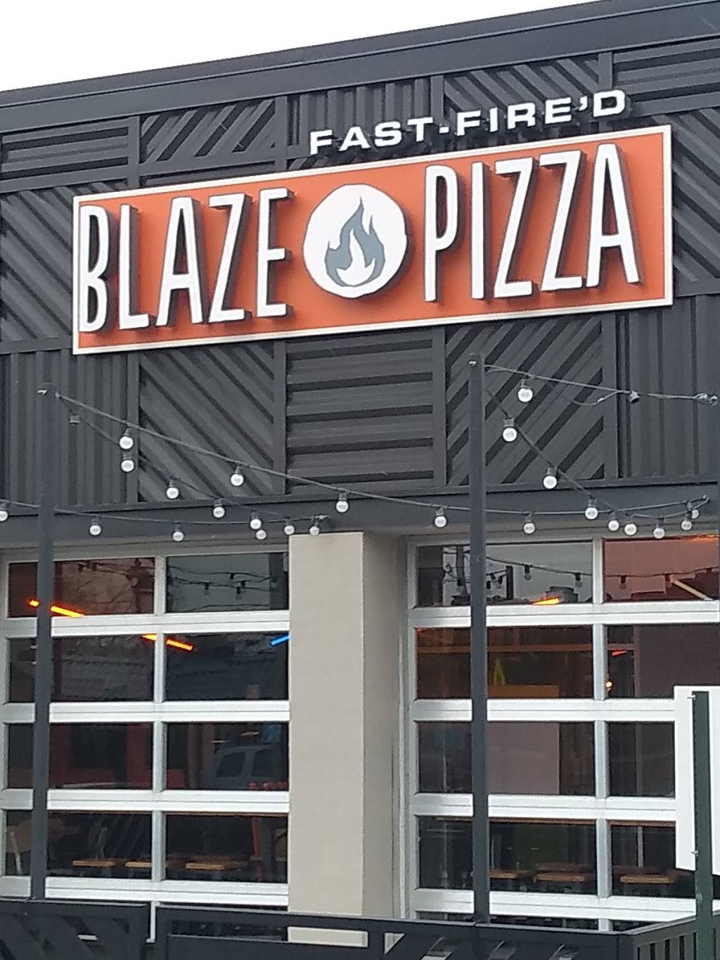 Blaze Pizza | meal takeaway | 2907 N Oakland Ave, Milwaukee, WI 53211, USA | 4145091440 OR +1 414-509-1440
