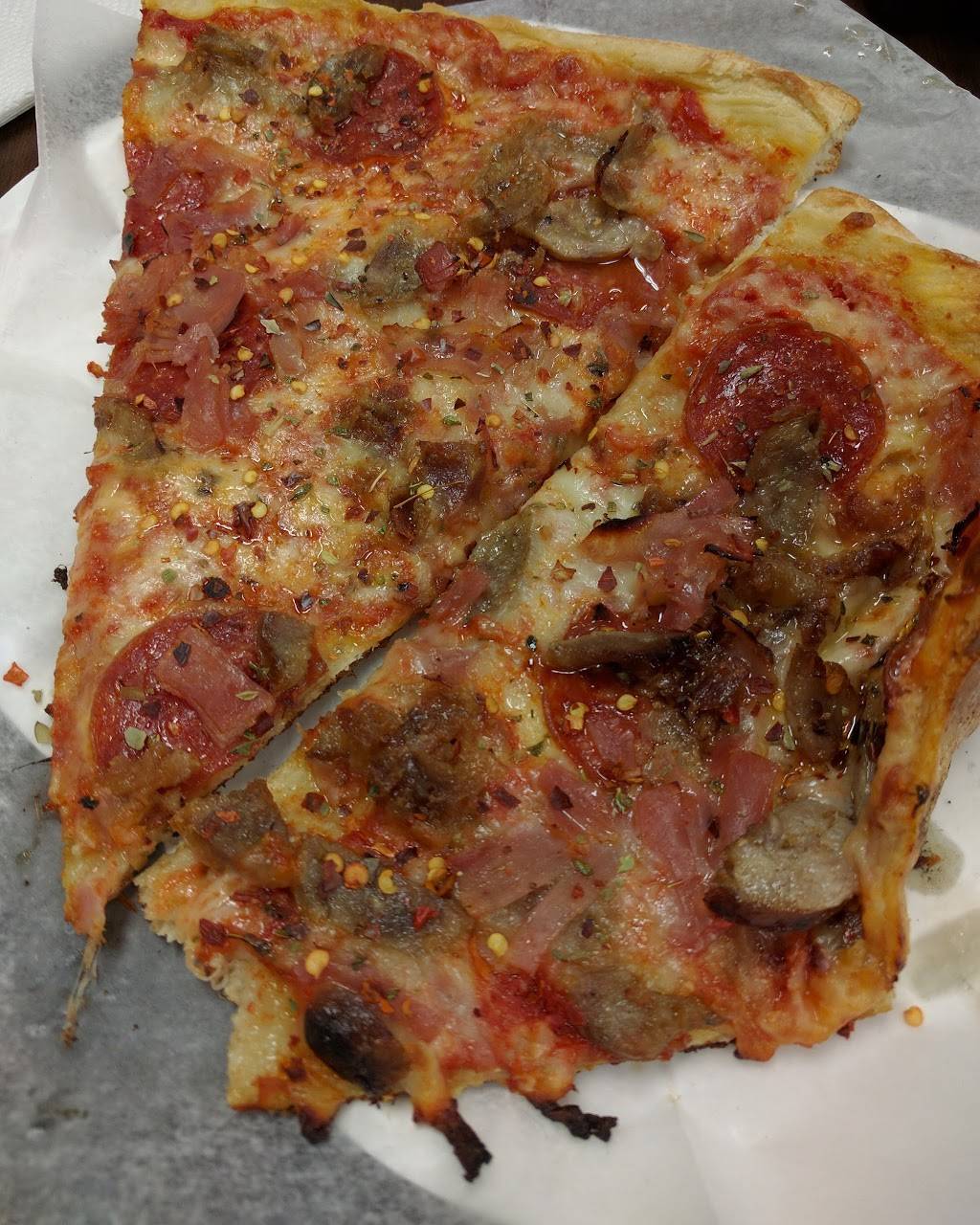 Angelina Station Pizza | restaurant | 16138 FL-54, Odessa, FL 33556, USA | 8138522400 OR +1 813-852-2400