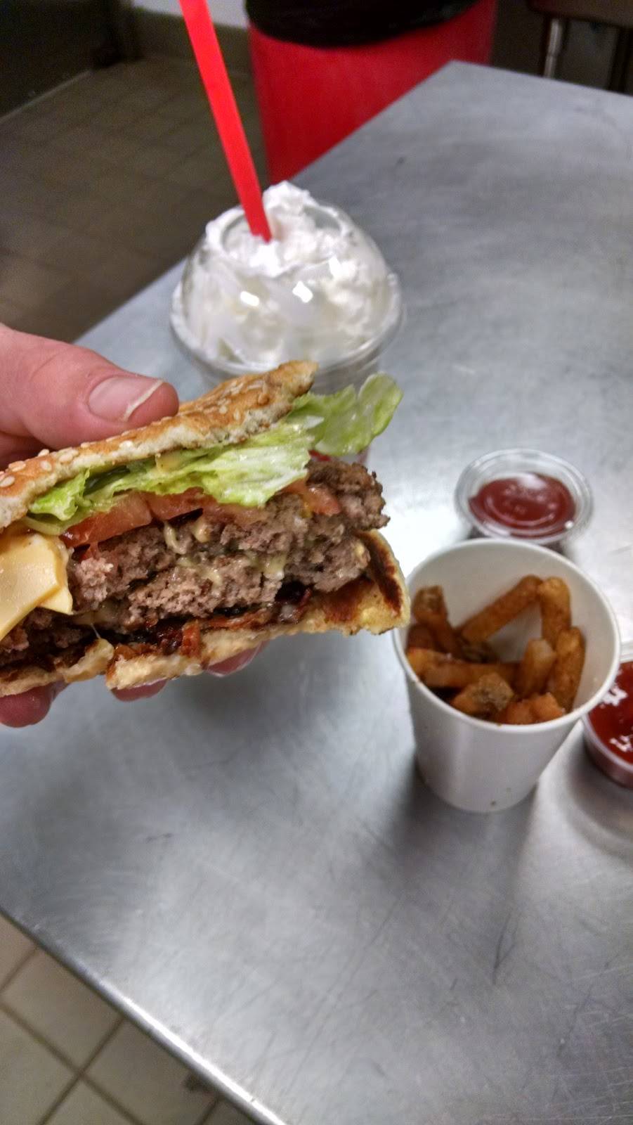 Five Guys | meal takeaway | 1000 N Eisenhower Parkway, Beckley, WV 25801, USA | 3042500660 OR +1 304-250-0660