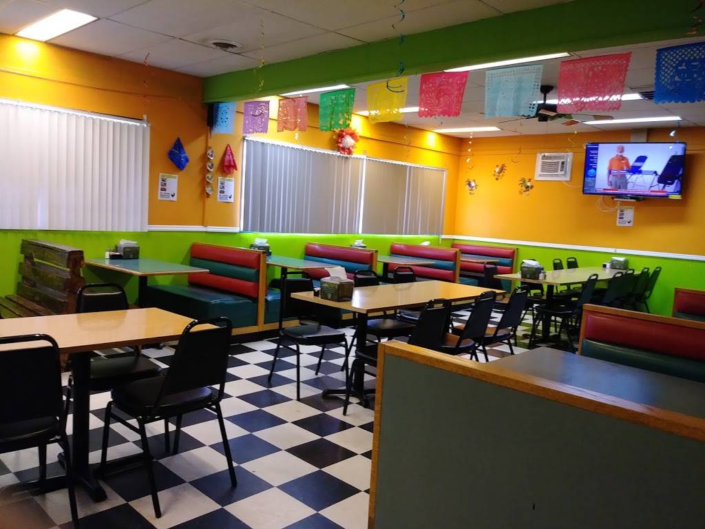 El Gallo Mexican Restaurant | restaurant | 3190 US Highway 25East, Tazewell, TN 37879, USA | 4232598611 OR +1 423-259-8611