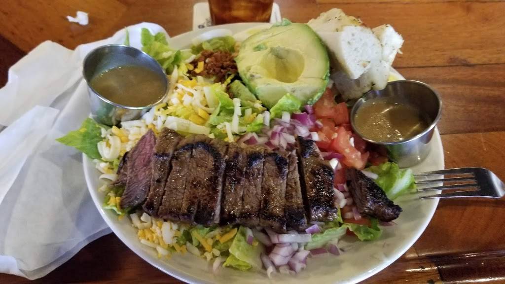 Joey Garlics Newington | restaurant | 150 Kitts Ln, Newington, CT 06111, USA | 8603724620 OR +1 860-372-4620