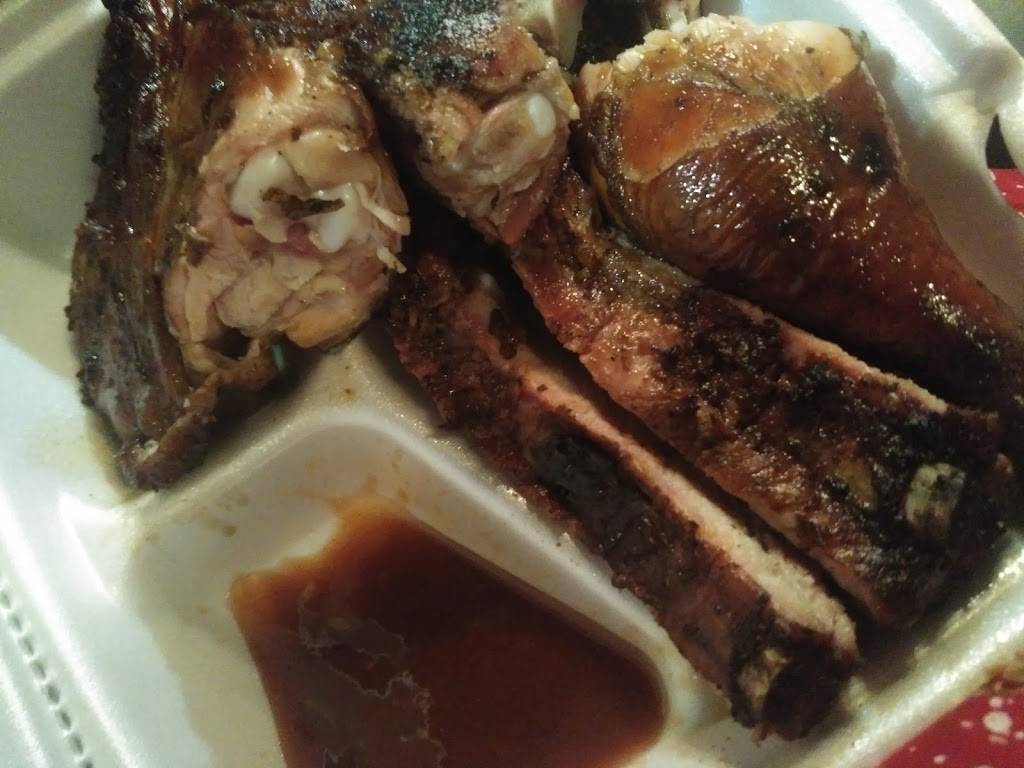 Super Daves BBQ | restaurant | 15825 S Post Oak Rd, Houston, TX 77053, USA | 2818086121 OR +1 281-808-6121