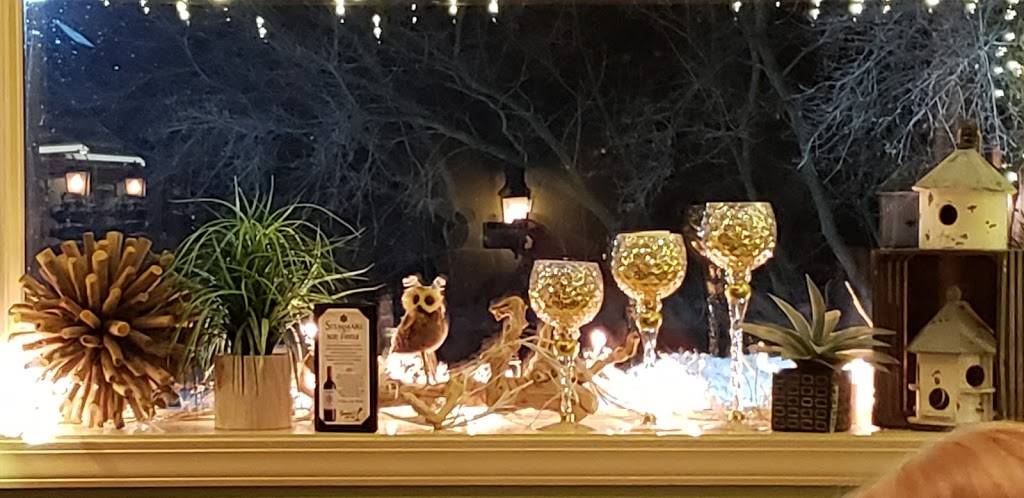 Sandras on the Park | restaurant | 10049 W Forest Home Ave, Hales Corners, WI 53130, USA | 4142358889 OR +1 414-235-8889