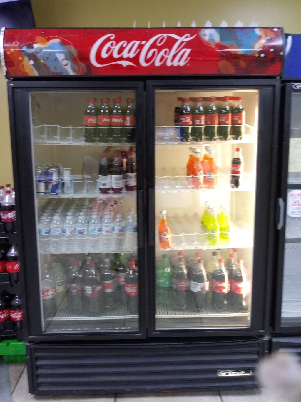 Gyro Plus | restaurant | 2647 Murfreesboro Pike, Nashville, TN 37217, USA | 6159647110 OR +1 615-964-7110