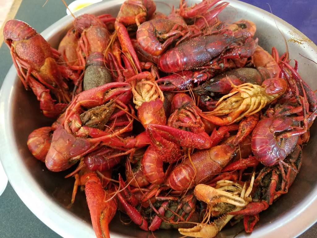 Marina Seafood Kitchen | restaurant | 11229 Fuqua St, Houston, TX 77089, USA | 7133780588 OR +1 713-378-0588