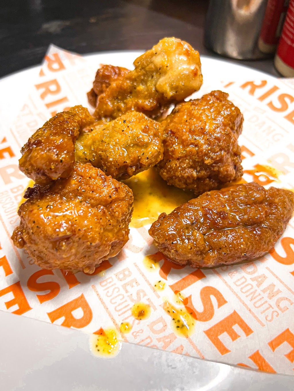 Momoya | restaurant | 135 S Main St, Memphis, TN 38103, USA | 9015281010 OR +1 901-528-1010