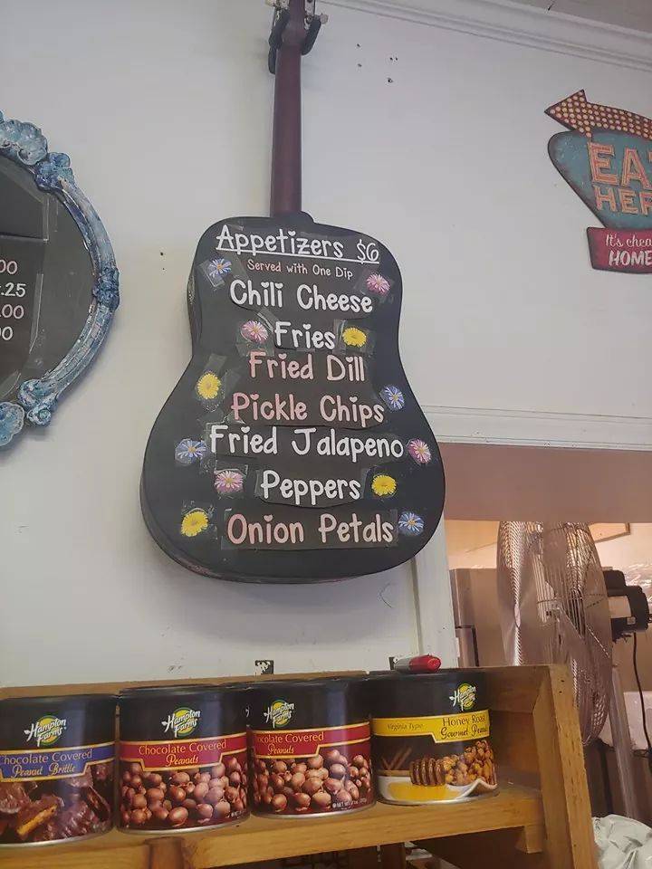 The Well of Severn LLC | restaurant | 406 Main St, Severn, NC 27877, USA | 2523959000 OR +1 252-395-9000