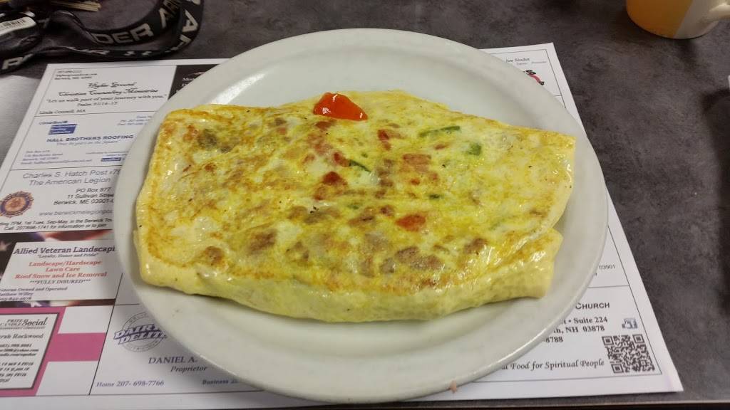 Mayo’s Family Restaurant | restaurant | 43 ME-236, Berwick, ME 03901, USA | 2077150320 OR +1 207-715-0320