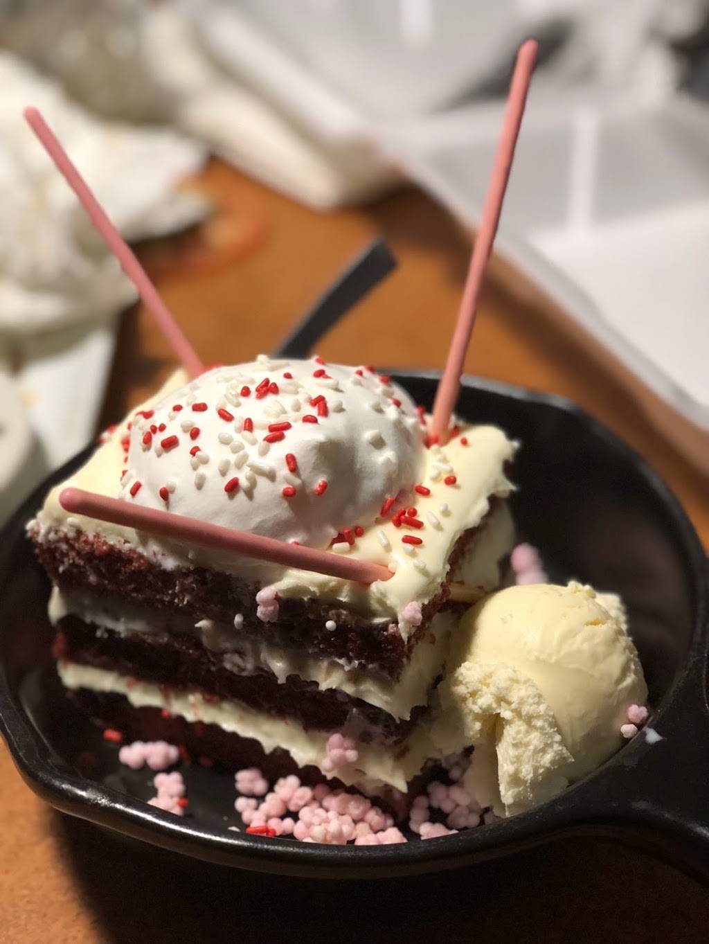 TGI Fridays | restaurant | 4423 W Wendover Ave, Greensboro, NC 27407, USA | 3362943707 OR +1 336-294-3707