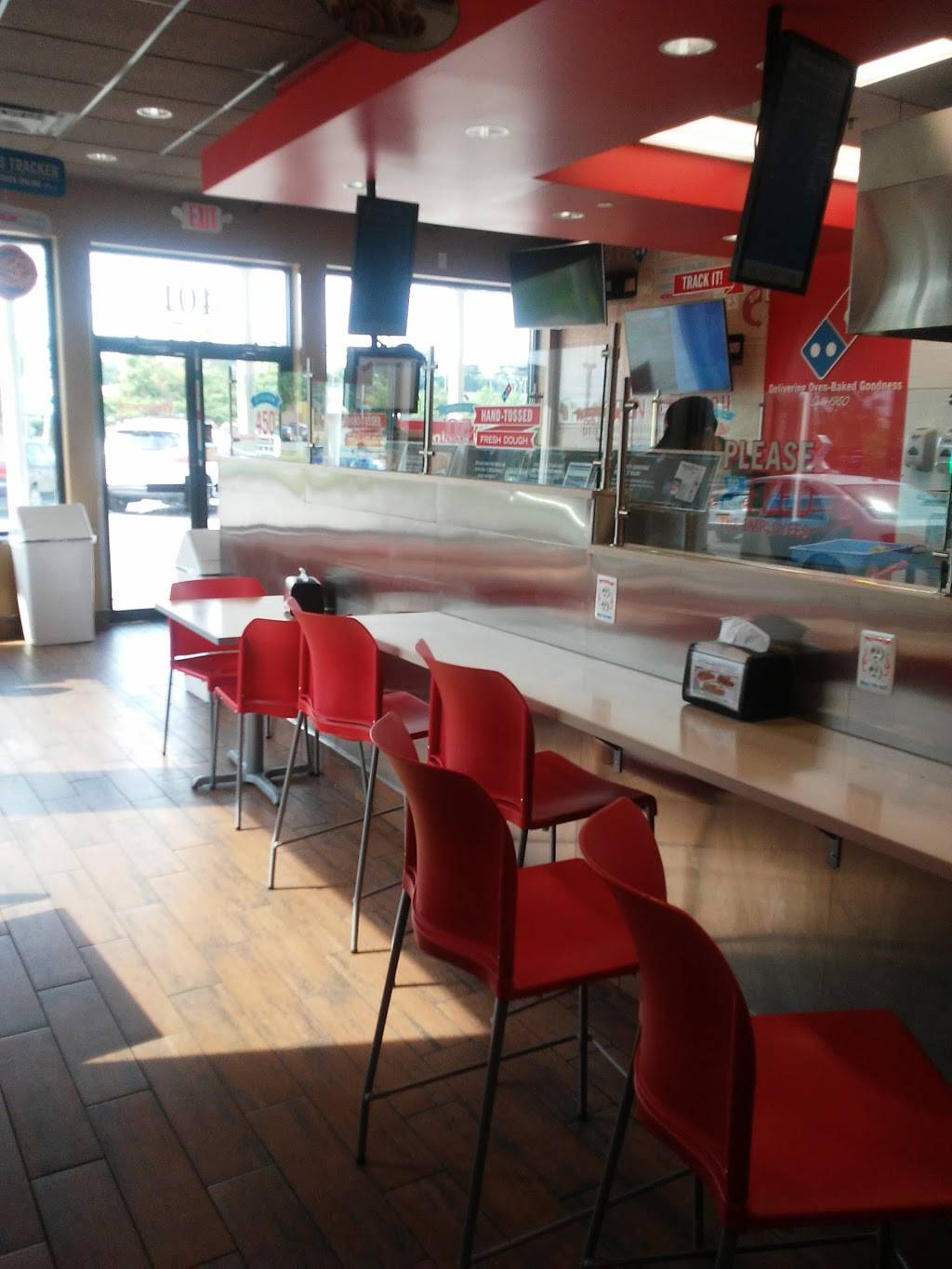 Dominos Pizza | meal delivery | 401 Windsor Hwy, New Windsor, NY 12553, USA | 8455620300 OR +1 845-562-0300