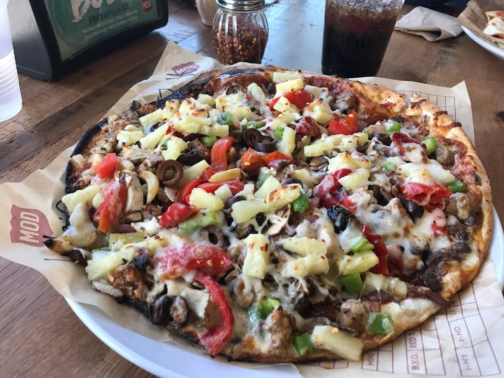 MOD Pizza | restaurant | 23890 E Smoky Hill Rd Suite 10, Aurora, CO 80016, USA | 7205088690 OR +1 720-508-8690