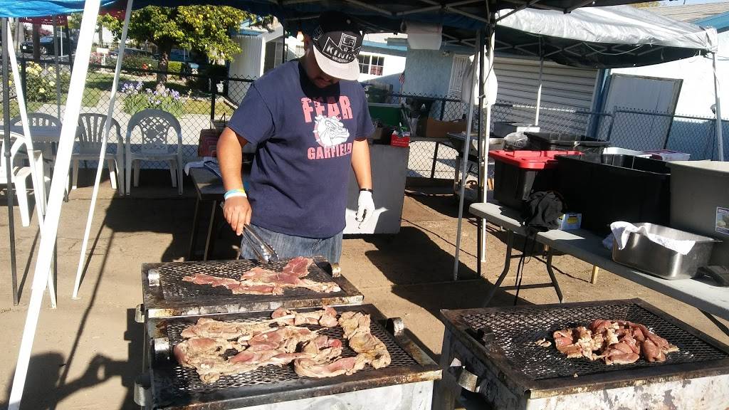 Tacos El Chavo Al Carbon | restaurant | 5370 Templeton St, Los Angeles, CA 90032, USA | 3235728804 OR +1 323-572-8804