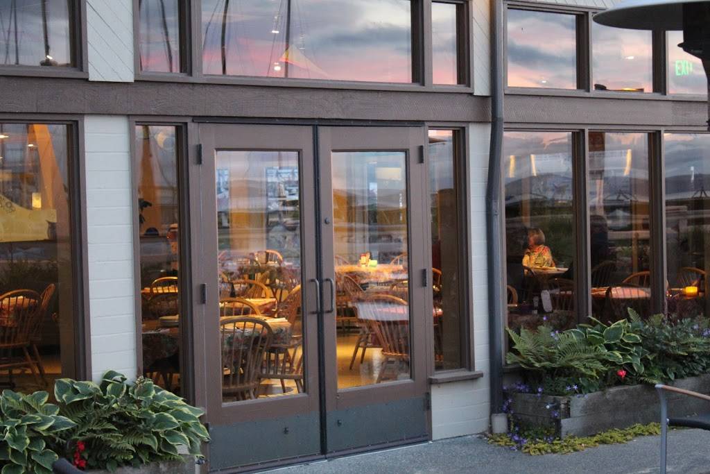 Anthonys HomePort & Beach Cafe Edmonds | restaurant | 456 Admiral Way, Edmonds, WA 98020, USA | 4257714400 OR +1 425-771-4400