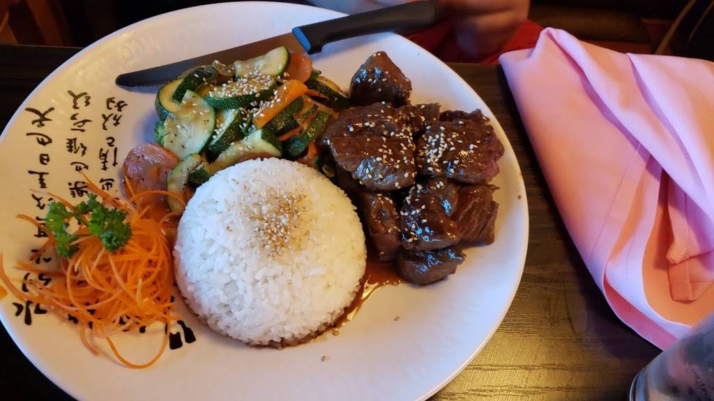 Sunnys Sushi, Steak, & Seafood House | restaurant | 8838 Viscount Blvd, El Paso, TX 79925, USA | 9153040386 OR +1 915-304-0386