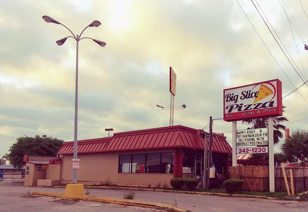 Big Slice Pizza | restaurant | 4310 Vance Jackson Rd, San Antonio, TX 78230, USA | 2103421230 OR +1 210-342-1230