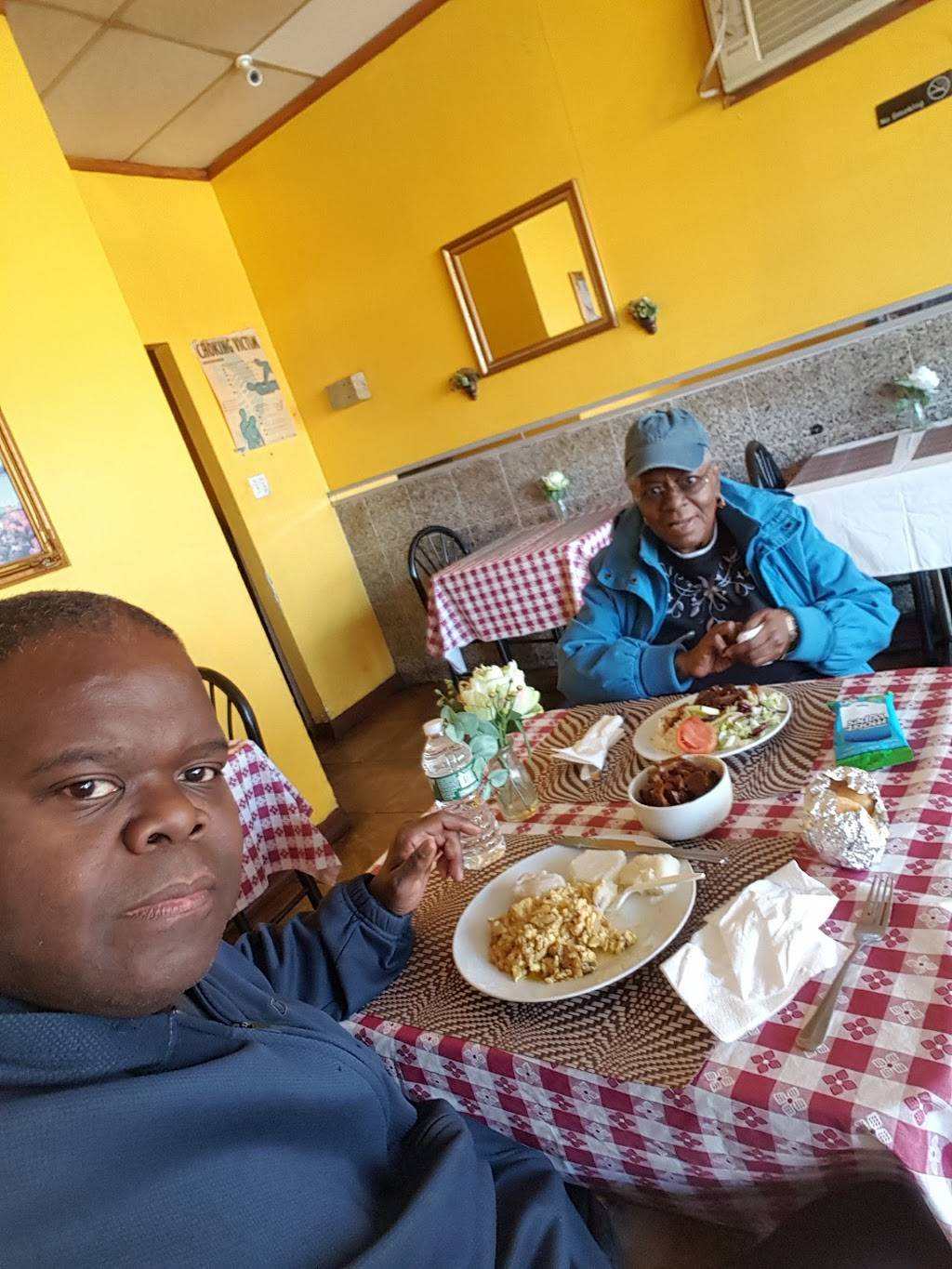 Nickys Jamaican Cuisine | restaurant | 766 E 80th St, Brooklyn, NY 11236, USA | 7184448100 OR +1 718-444-8100