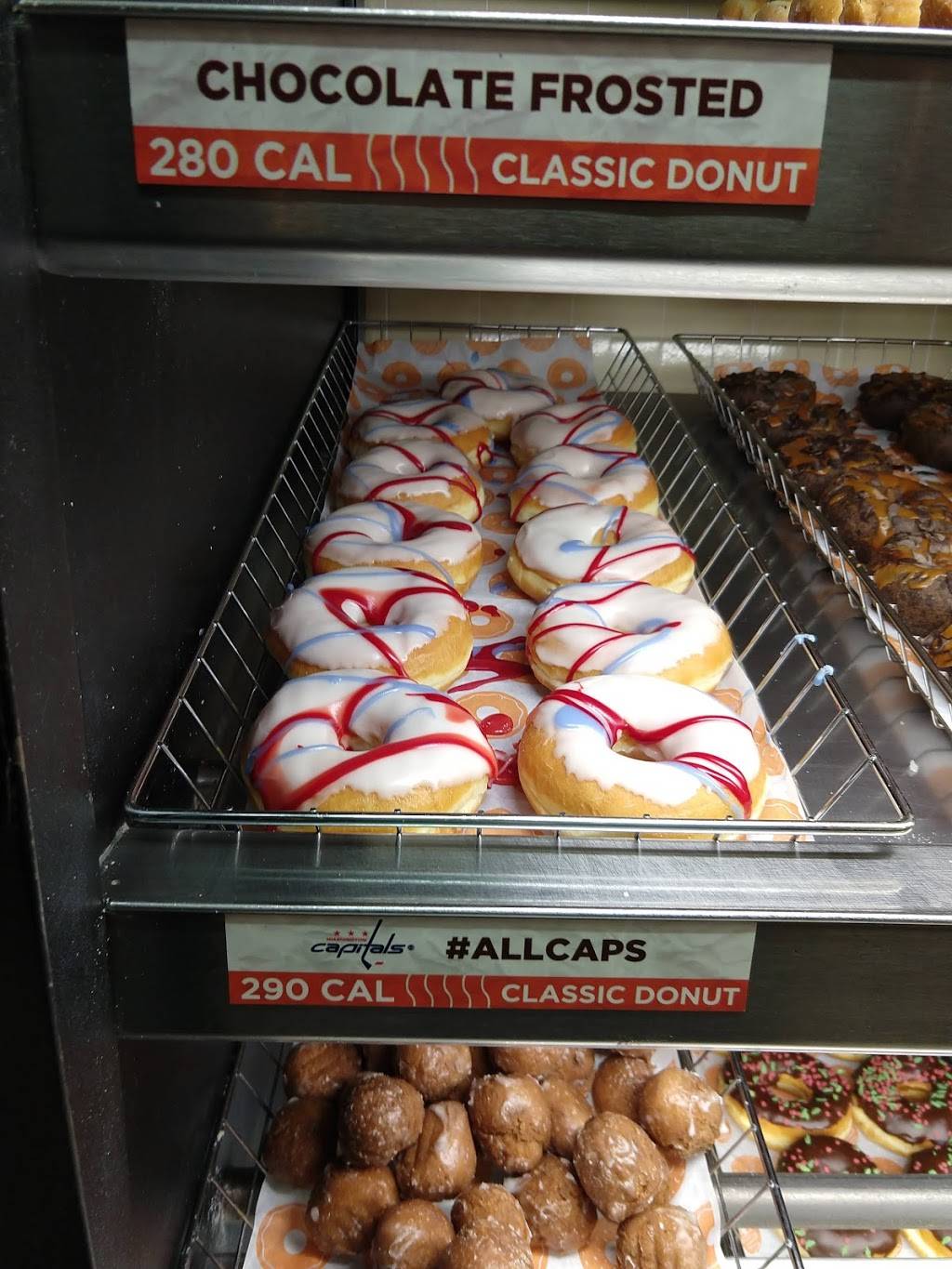 Dunkin | bakery | 345 W Reservoir Rd, Woodstock, VA 22664, USA | 5404595800 OR +1 540-459-5800