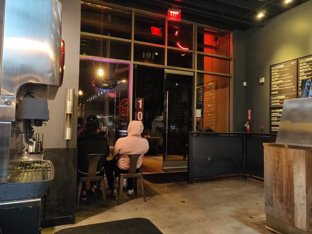 Dog Haus Pasadena | meal takeaway | 105 N Hill Ave, Pasadena, CA 91106, USA | 6265774287 OR +1 626-577-4287