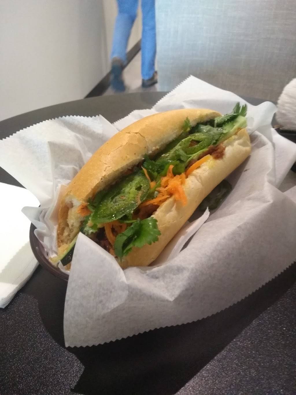 Baguette & Tea | restaurant | 2007 W Alabama St, Houston, TX 77098, USA | 8325168871 OR +1 832-516-8871