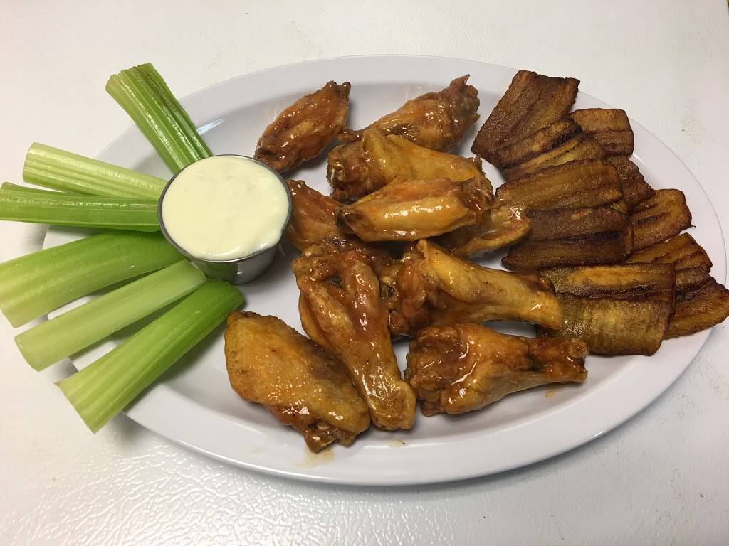 La Brasa Grill & Restaurant | restaurant | 133 Hanover St, Meriden, CT 06451, USA | 2032356333 OR +1 203-235-6333