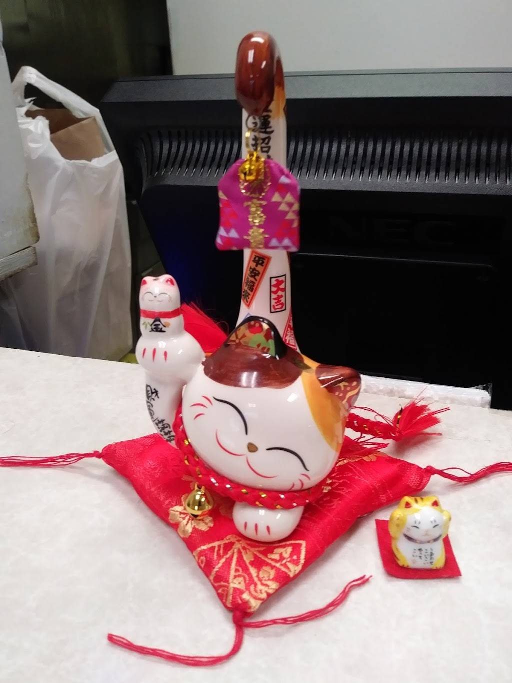 Happy Garden | restaurant | 118 E Main St, Bellevue, OH 44811, USA | 4194830306 OR +1 419-483-0306