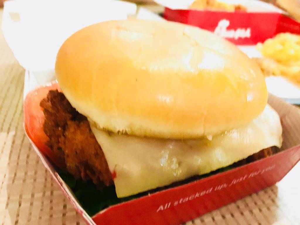 Chick-fil-A | restaurant | 1040 US-1 N, Woodbridge, NJ 07095, USA | 7326362074 OR +1 732-636-2074